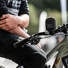JBL Wind 3 FM™: Parlante Bluetooth para bicicletas y motos