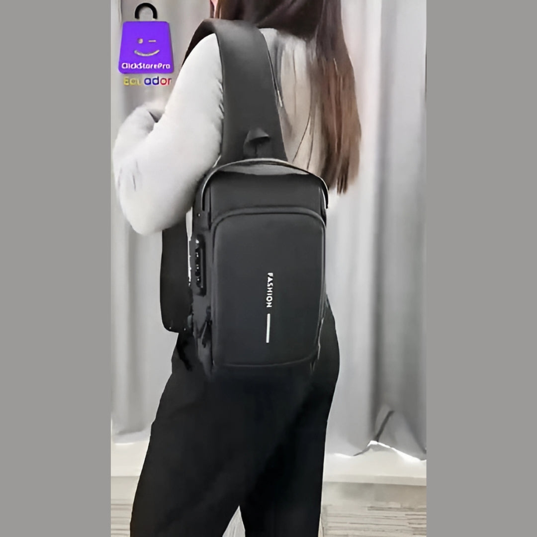 Mochila Antirrobo Impermeable con carga USB ™