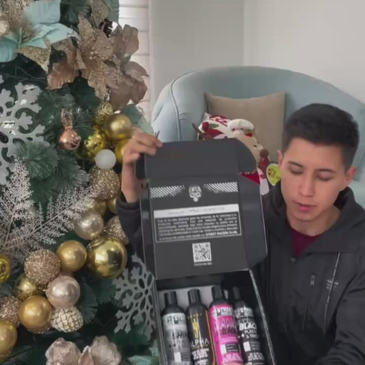 Kit de Autos x 4 (Cera+ Restaurador + Abrillantador + Perfume + Microfibra)™